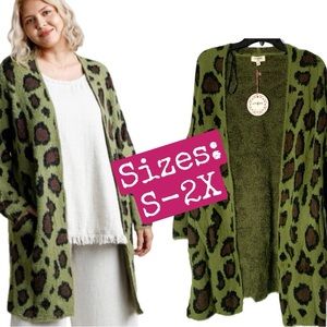 Umgee Fuzzy Green Leopard Print Sweater